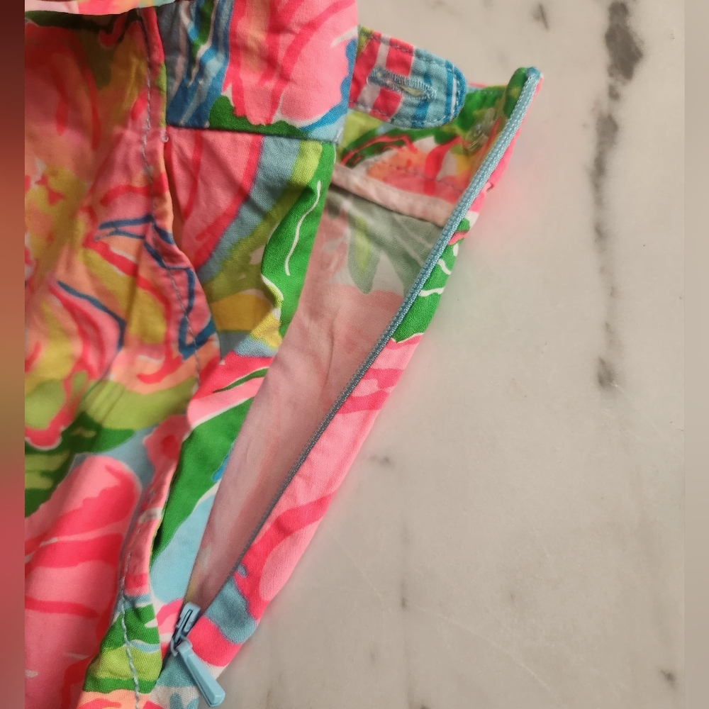 Womens Lilly Pulitzer Colorful Elephant Print Shorts~size 8 - Picture 6 of 9